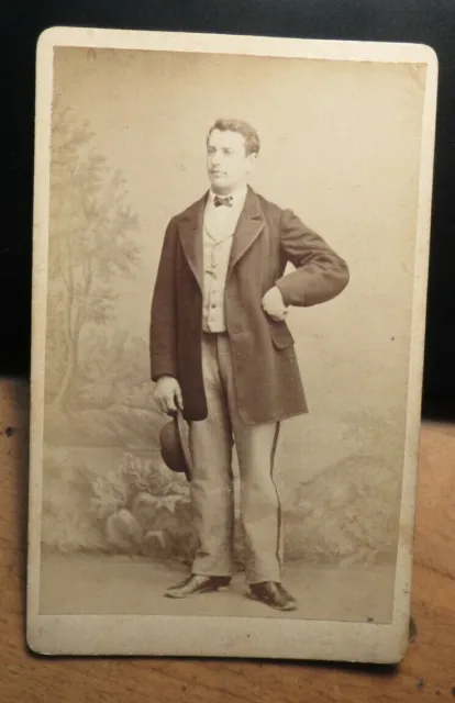 Mann mit Hut - ca. 1870er Jahre / CDV J. & F. Stadler Aeschach bei Lindau i. B.