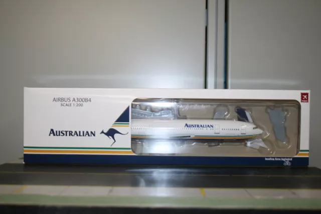 Hogan Wings 1:200 Australian Airlines Airbus A300-B4 VH-TAA (10000) Model Plane