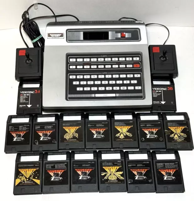 Magnavox Odyssey Console UNTESTED with joysticks + 15 games Lot Bundle ???