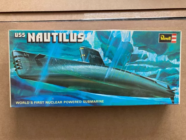 Revell  1:305 scale USS NAUTILUS model kit, complete, some parts off sprues