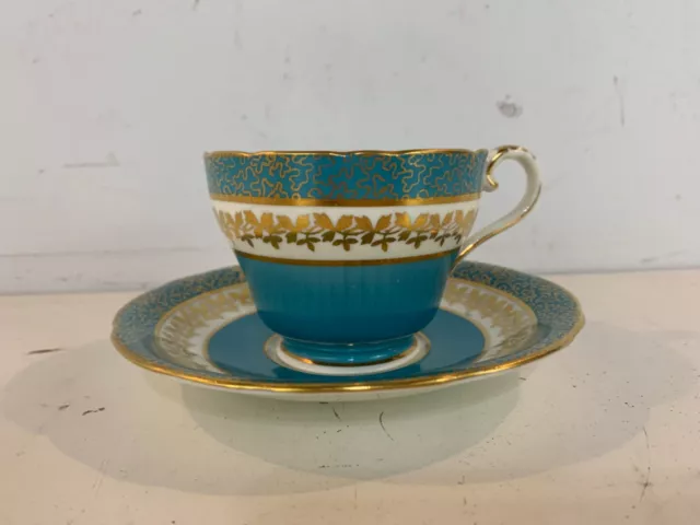 Klassisch Aynsley Porzellan Blau und Gold Tasse Untertasse W/Blumenmuster Dec