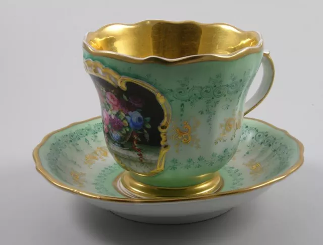 SPM Berlin große Tasse mit Untertasse Blumenbukett Moabit Schumann Berlin ~1880