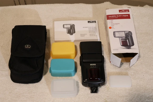 Sony Flash - Metz Mecablitz 36AF-5 Flash for Sony, Includes Tamrac case