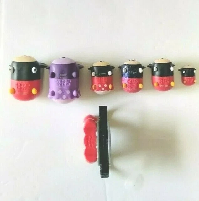 Disney Mickey Red Purple Minnie Mouse Vinyl Tsum Tsum Toy Figures w accesories 8