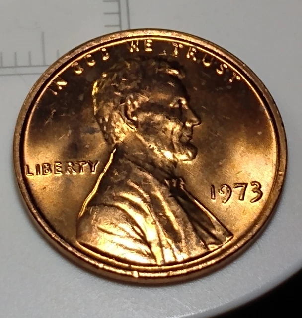*RARE* Brilliant Red 1973 ABRAHAM LINCOLN MEMORIAL CENT NO MINT MARK