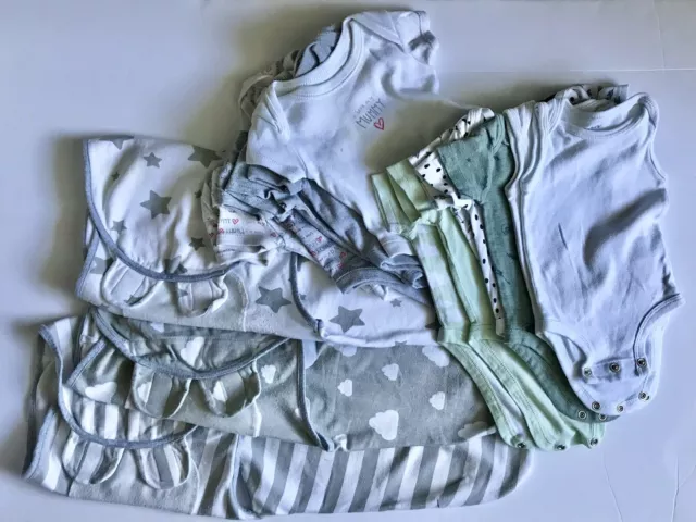 Baby Girl Boy Neutral Vests Grows Bundle  Swaddle Blanket  0-3 Months Set 16 pcs