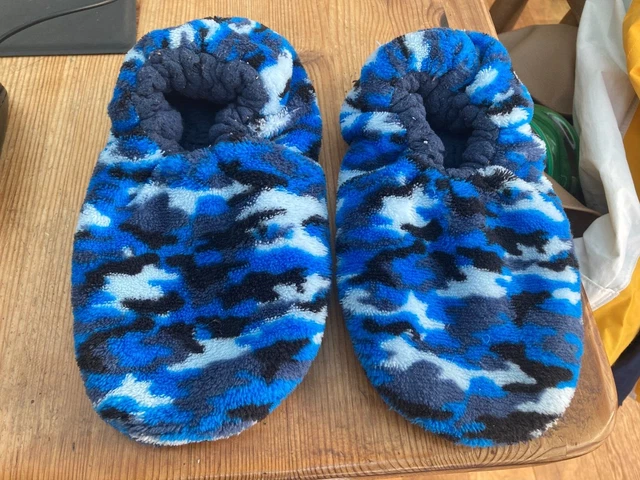 Boys size sales 3 slippers