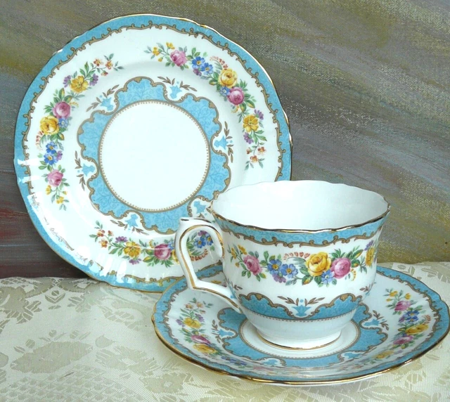 Vintage Crown Fine Bone China Cup Saucer Plate Trio Staffordshire England Lyric