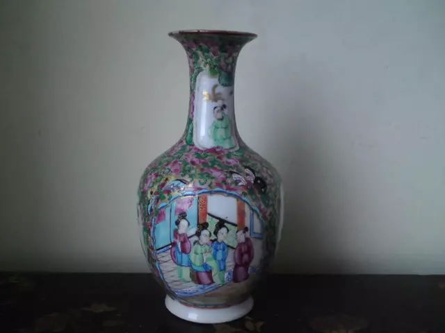 Antique 19th century Chinese Canton Famille Rose Porcelain Bottle Vase