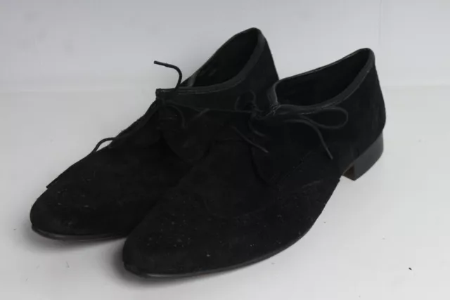 Red tape hotsell pointed shoes