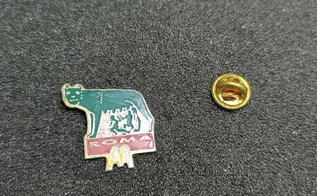LOT DE 2 pin's flipper dont 1 arthus bertrand EUR 2,90 - FR
