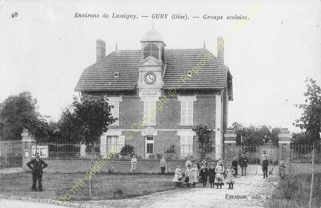 CPA 60310 GURY Groupe Scolaire Edit FREZQUIN