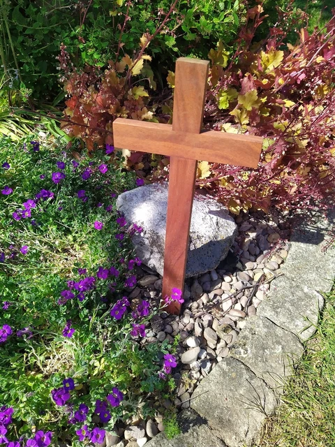 Marcador de tumba cruzada conmemorativo de madera mascotas cenizas lisas en reposo RIP