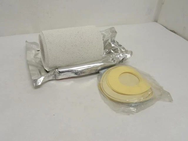 183154 Old-Stock; Total-Line P506-8D48 Filter Drier Core; 48" Cube