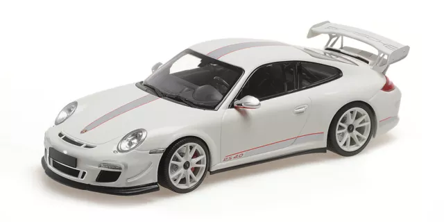 Minichamps 1:18 PORSCHE 911 GT3 RS 4.0 WHITE 2011 Diecast - 155062221