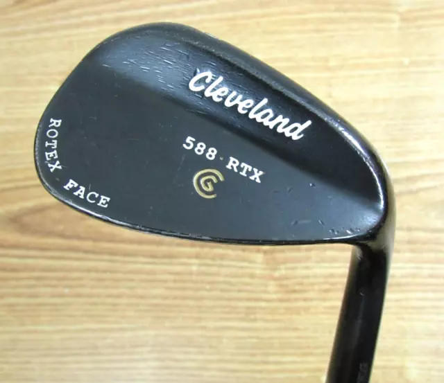 Cleveland 588 Rtx 50-10 Wedge/ Wedge Flex Dynamic Gold Steel Shaft