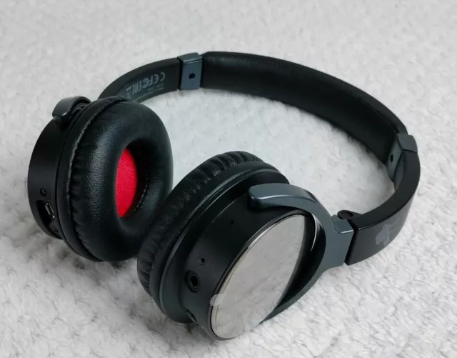 Cuffie on-ear chiuse | condizioni assolutamente come nuove!