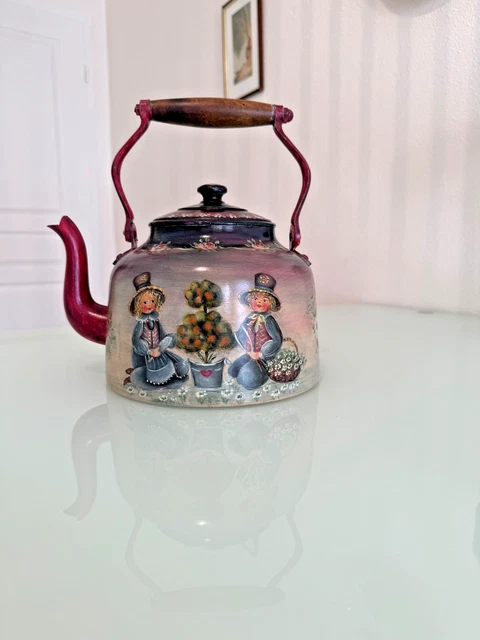 Cafetière Art Déco Conféttis, tôle émaillée rouge à pois blancs - Vendu