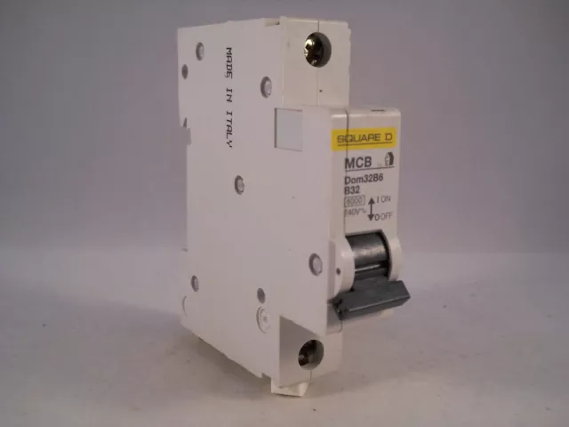 Square D MCB 32 Amp Single Pole Circuit Breaker B32 Type B 32A Domae DOM32B6