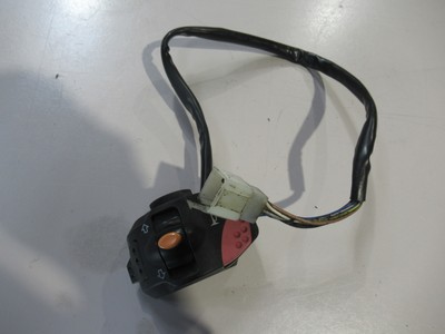 COMMODO GAUCHE PEUGEOT   50 Ludix Trend - 16345,05 