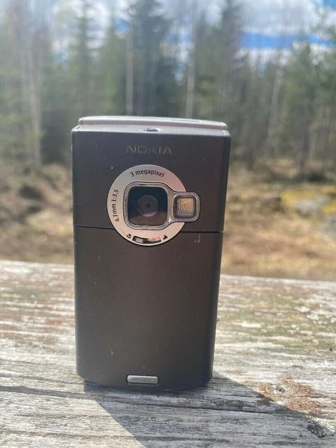 Mobile GSM rétro vintage NOKIA N80-1 pour pièces détachées. Ca ne...