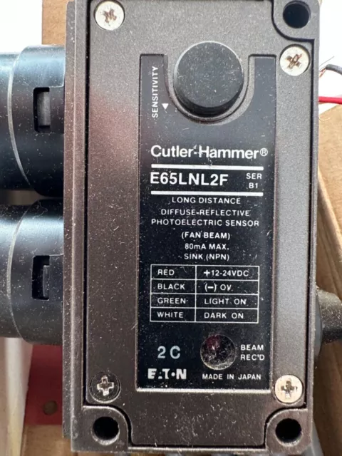 EATON CUTLER HAMMER   E65LNL2F photo switch Series 3L