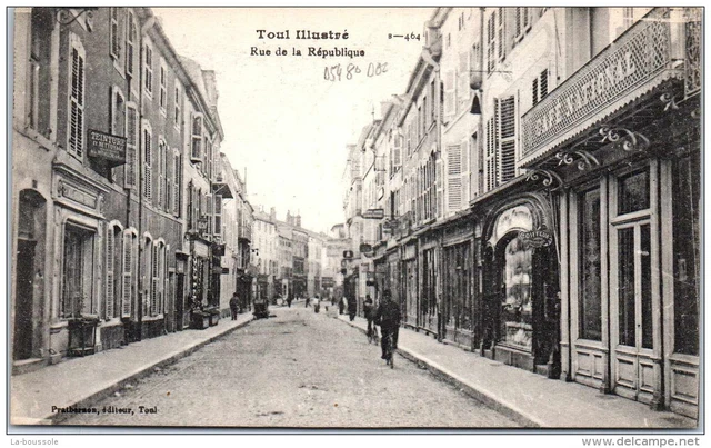 54 TOUL - rue de la republique.