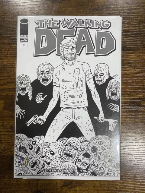WALKING DEAD #1 * NM or Better * Vegas 2015 Wizard World Comic Con Exclusive