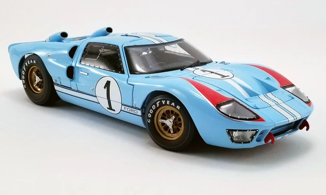 Shelby Collectibles 1/18 Ford GT40 Mark II Blue Le Mans 24H 1966 Ford GT 40 MKII