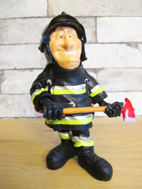 Feuerwehrmann mit Axt lustige Funny Beruf Figur Profession 18 cm Neu