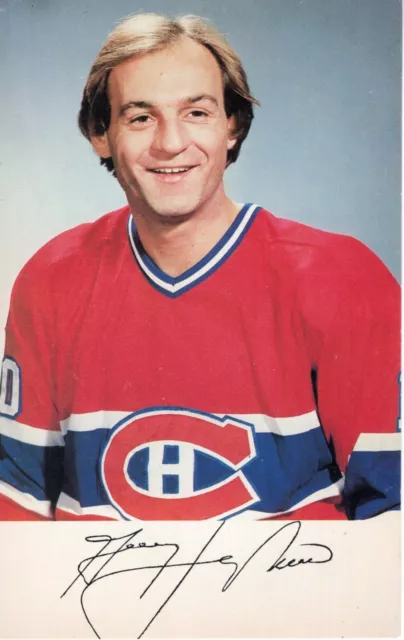 1982-83 Guy Lafleur Montreal Canadiens Team Issued Postcard