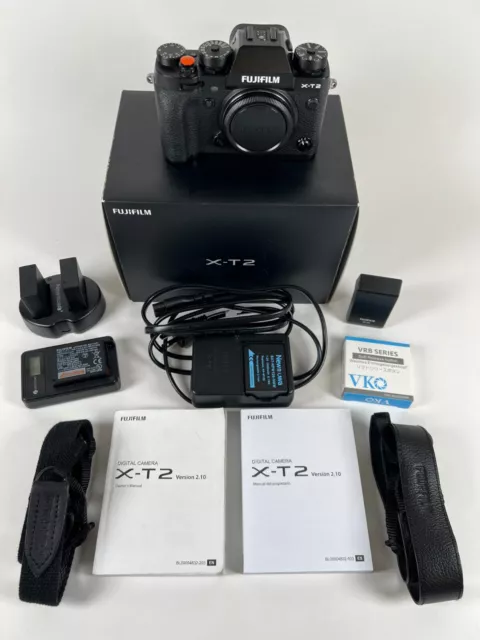 Fujifilm Fuji X-T2 24.3MP Mirrorless Digital Camera Body (Black) + EXTRAS【MINT】