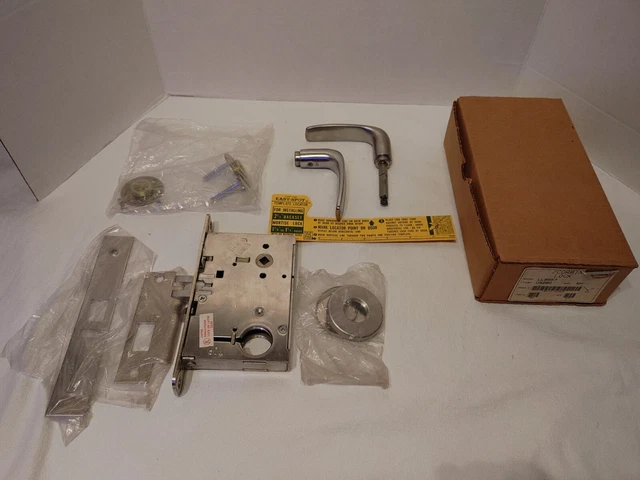 Corbin Russwin LL 9557 Commercial RH Mortise Lock Body with handles no keys
