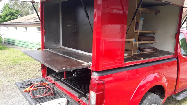 Navara Np300 D40 Kofferaufbau --Camper Servicar Werkstatt Foodtruck Aufbau 190Ps 2