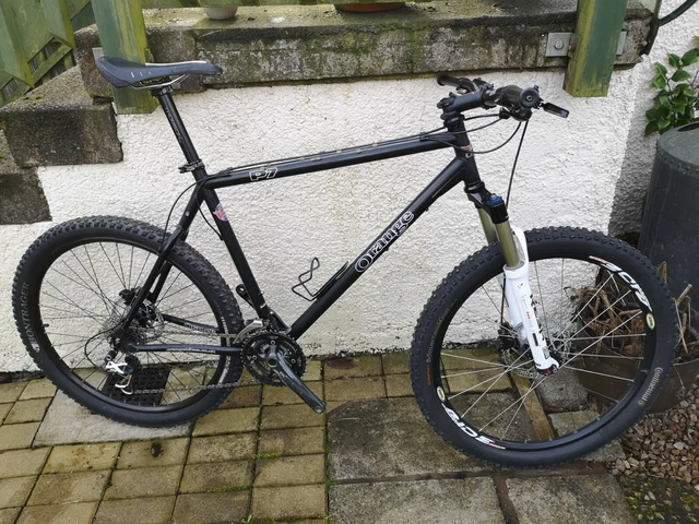 Orange p7 retro hotsell