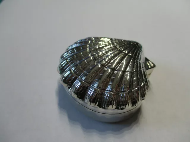 Large sterling silver sea shell style pill box 925 silver 1 3/4 long 3/4 high