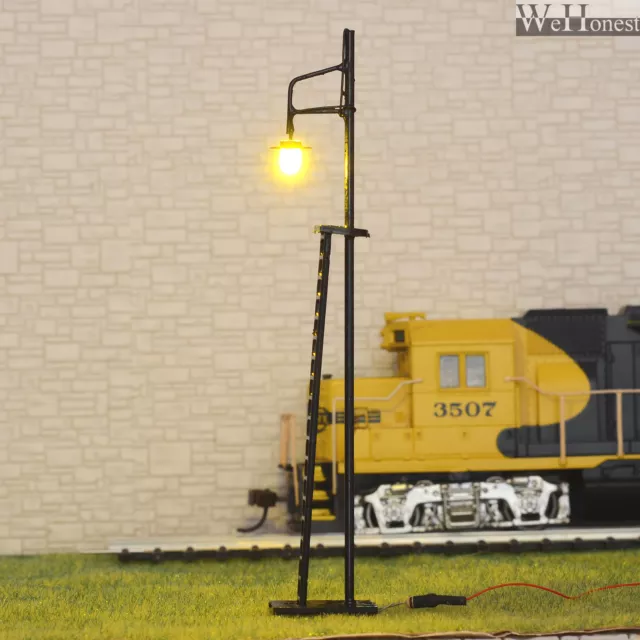 6 pcs HO / OO gauge warm white LEDs made Yard Lights Lampposts + cover  #R42-11