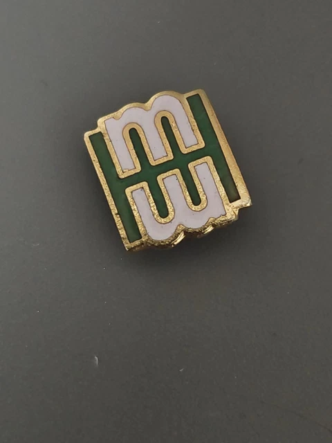 PIN'S VINTAGE ÉPINGLETTE pins publicitaire Voiture ancienne Lot 1ST 047 EUR 3,80 - FR