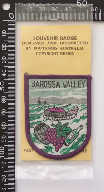 Vintage Barossa Valley Sa Embroidered Souvenir Patch Woven Cloth Sew-On Badge