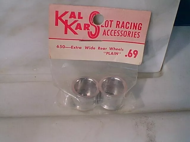 1/24 KalKar #650 aluminum EXTRA wide rear slot car threaded wheels VINTAGE LOOSE