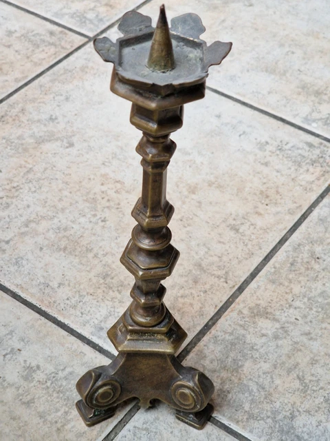alter Altarleuchter Kerzenständer Messing Bronze  30cm plus 3 cm hoher Dorn