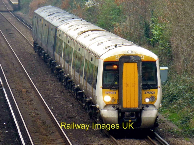 RAILWAY PHOTO - 375921 and 375%3F%3F%3F Class 375 £2.00 - PicClick UK