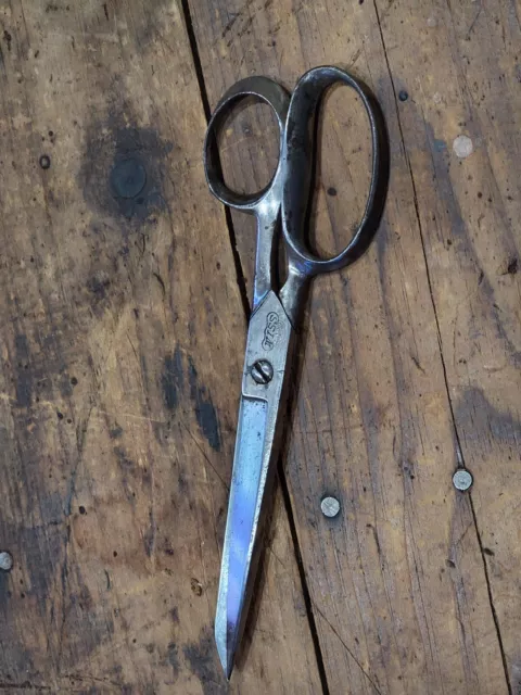 Vintage WISS Steel Forged No. 138 Scissors Shears Newark, NJ 8"
