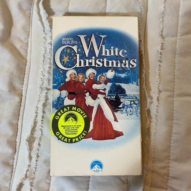 VTG IRVING BERLINS White Christmas VHS VCR Video Tape Music Used Bing
