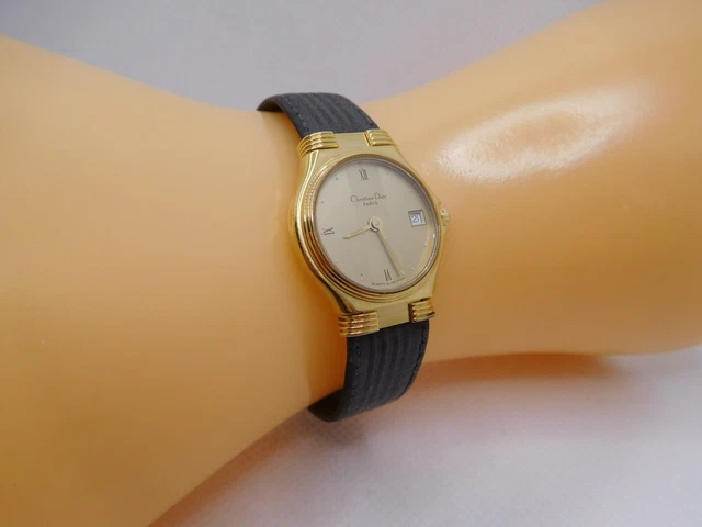 Christian Dior quartz womens watch 18K electroplated(70412-21995) 22