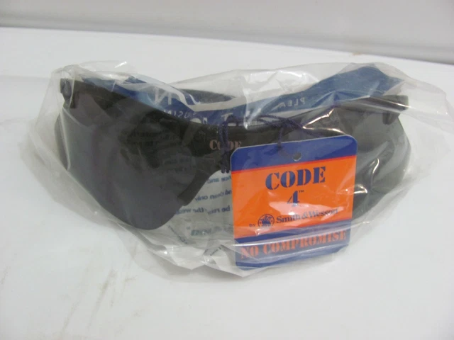 Smith & Wesson Code 4 Safety Glasses with Smoke Lenses ANSI Z87