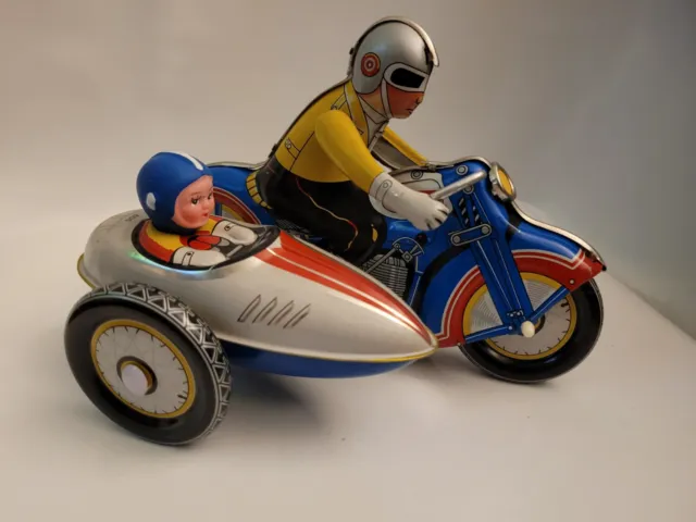 Blechspielzeug Motorrad mit Beiwagen - im Antik-Look - unbespielt