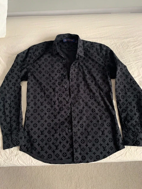 CHEMISE HOMME LOUIS Vuitton Monogram taille L 20,5 pouces fosse à