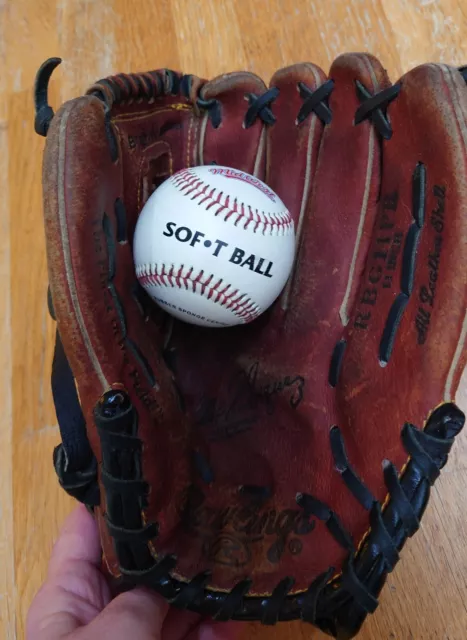 RAWLINGS Brown Leather Left Hand Baseball Mitt - 11" - RBG11PR with Sof.t Ball