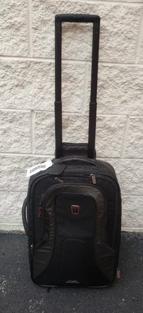 Tumi - T-Tech Presidio Park International Business Carry-On Suitcase 6720D